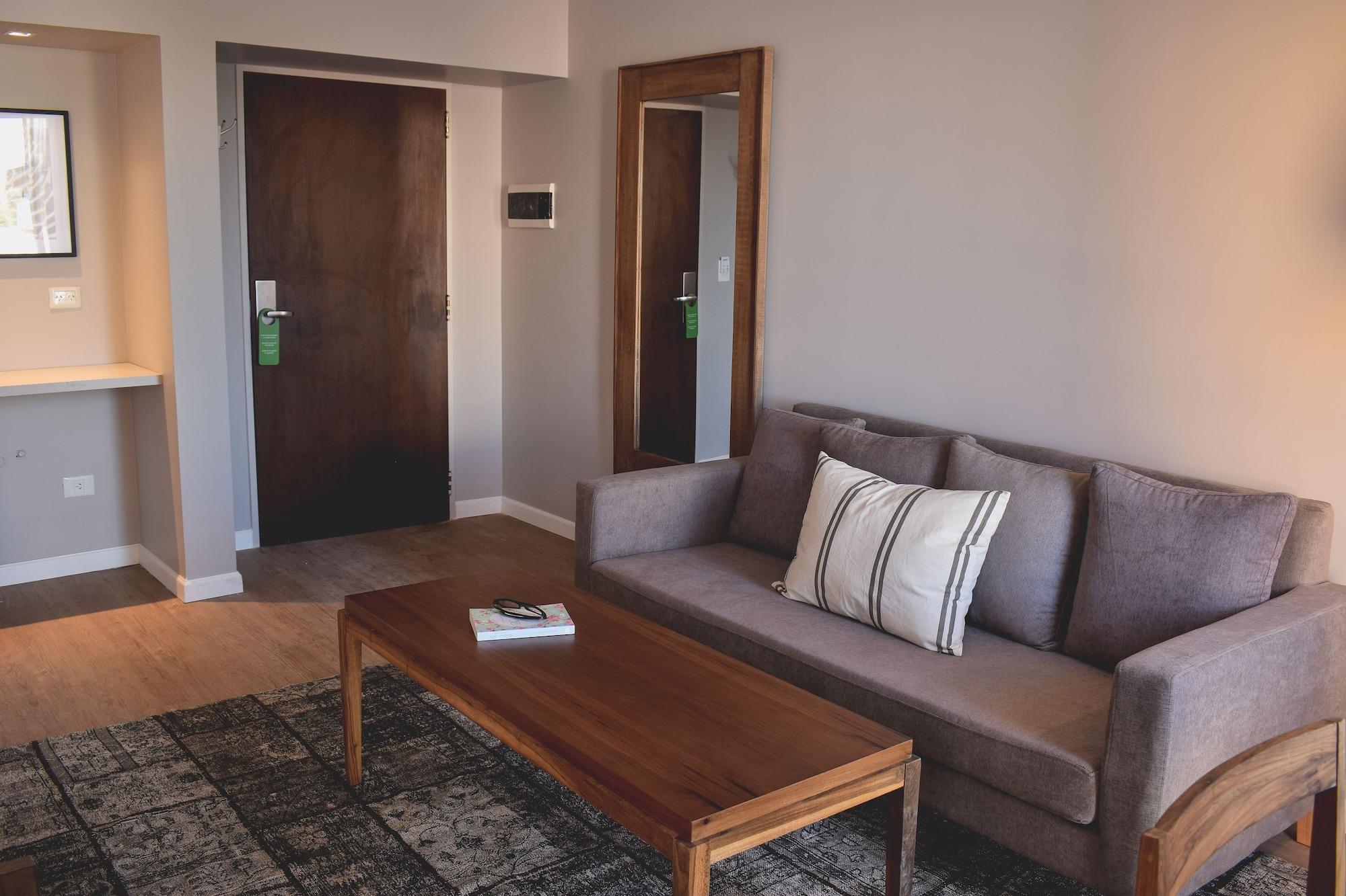 Cyan Soho Neuquen Hotel エクステリア 写真