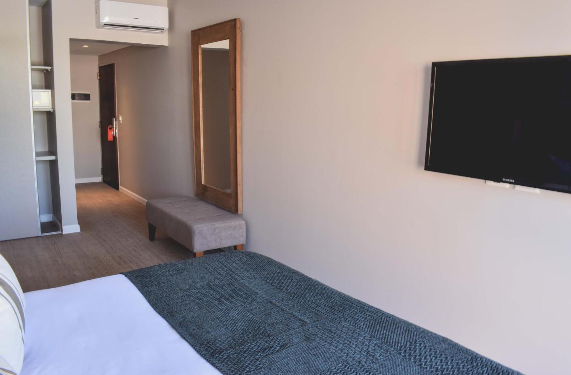 Cyan Soho Neuquen Hotel エクステリア 写真